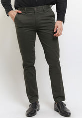 Cardinal Celana Panjang Chinos Slim Fit Pria F2096BK03C